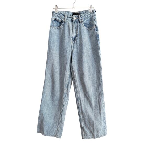 WHITE FOX | High Rise Wide Leg Light Wash Jeans with Rip at rear | Size Small - Picture 1 of 4